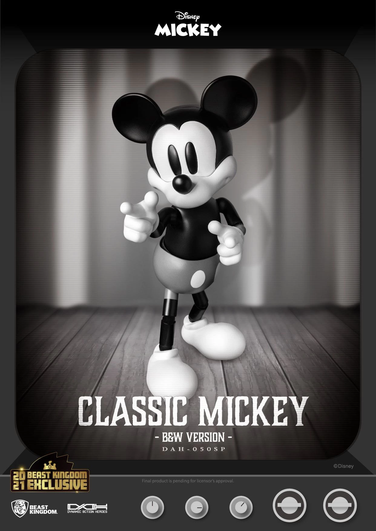 Disney Classic Dynamic Action Heroes 1-9 Mickey Classic Version B&W Version 21 C 1 Disney Classic Dynamic Action Heroes 1-9 Mickey Classic Version B&W Version 21 C