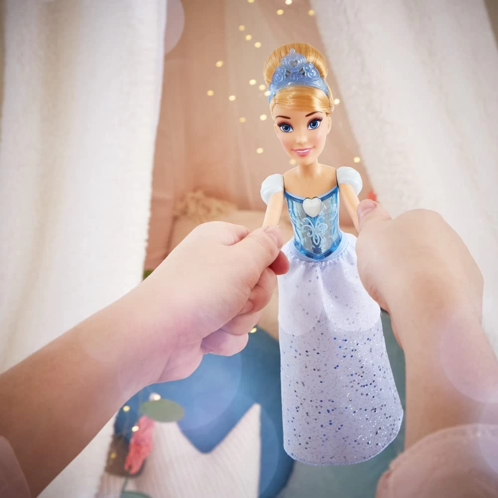 Disney Princess Royal Shimmer Cinderella Doll 8 Disney Princess Royal Shimmer Cinderella Doll - Image 8