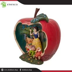 Enesco: Disney Traditions -Snow White Apple Scene 7 Enesco: Disney Traditions -Snow White Apple Scene -Disney Toys 6010881 2