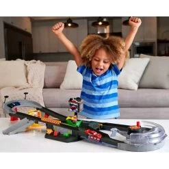 Disney Pixar Cars Piston Cup Action Speedway Playset -Disney Toys Disney Pixar Cars Piston Cup Action Speedway Playset Disney 1688143472807