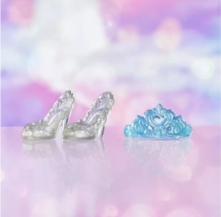 Disney Princess Royal Shimmer Cinderella Doll 4 Disney Princess Royal Shimmer Cinderella Doll - Image 4