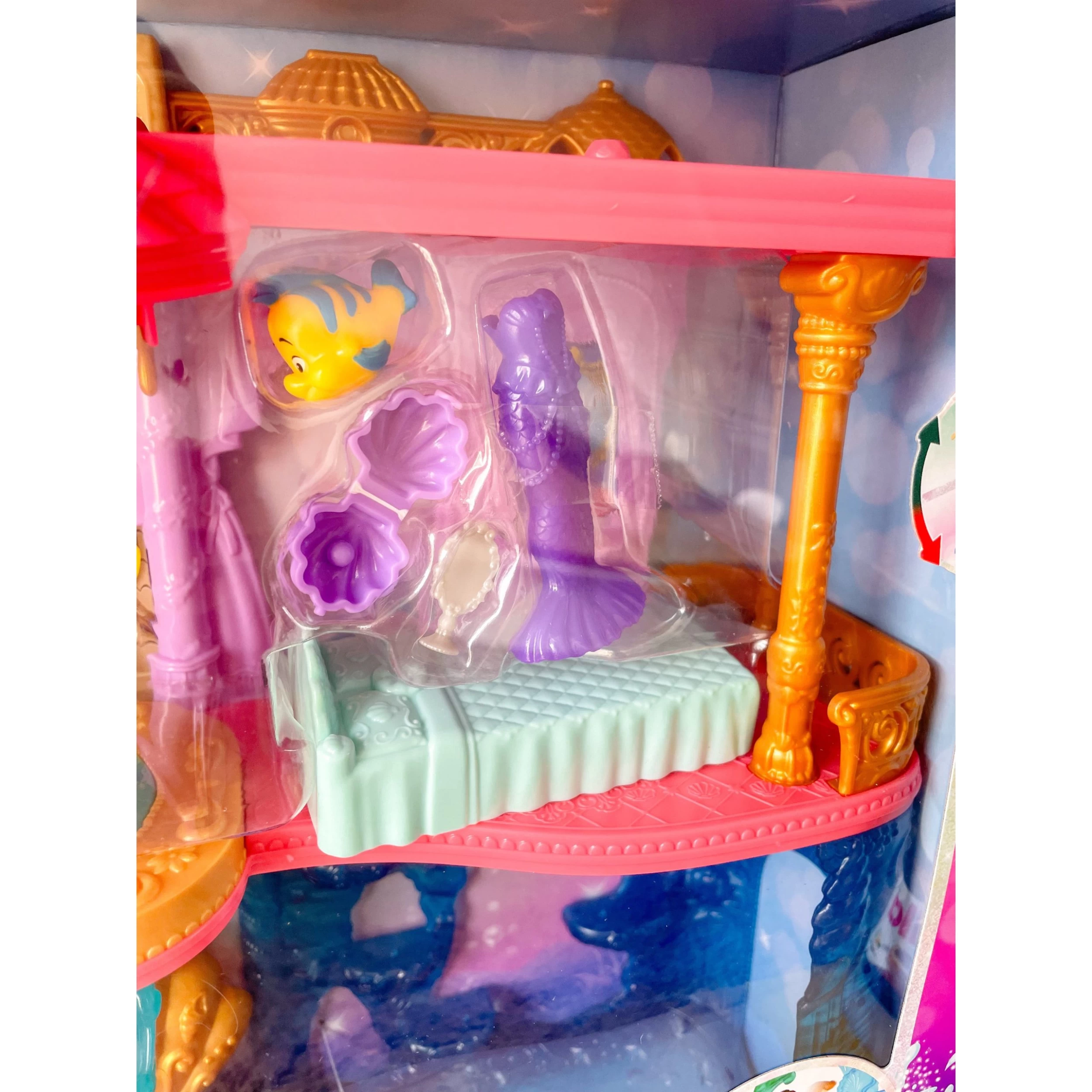 Disney Princess Ariel's Land & Sea Castle Playset 10 Disney Princess Ariel's Land & Sea Castle Playset - Image 10