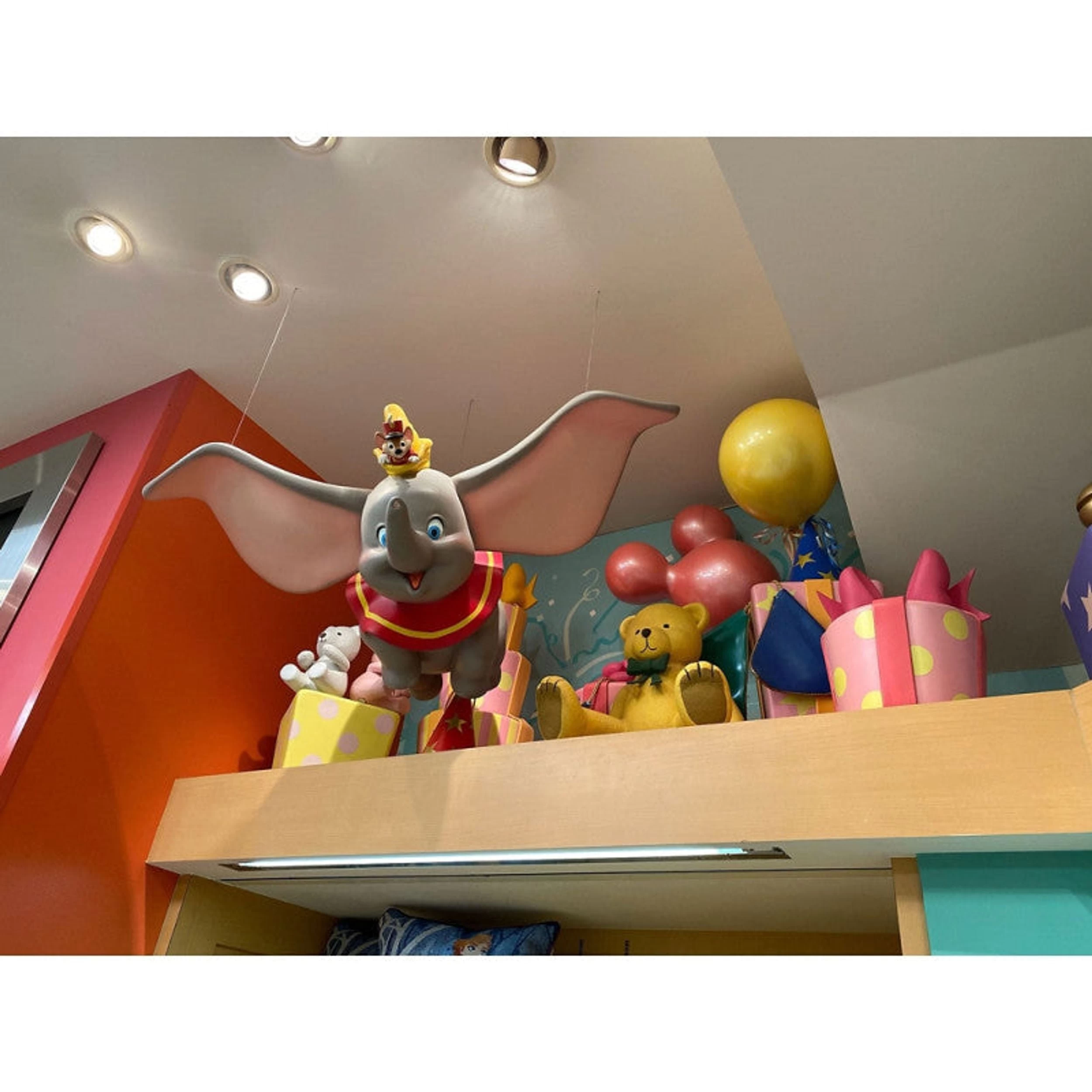 Plush Keychain Dumbo Disney Store Japan 30TH 2 Plush Keychain Dumbo Disney Store Japan 30TH - Image 2